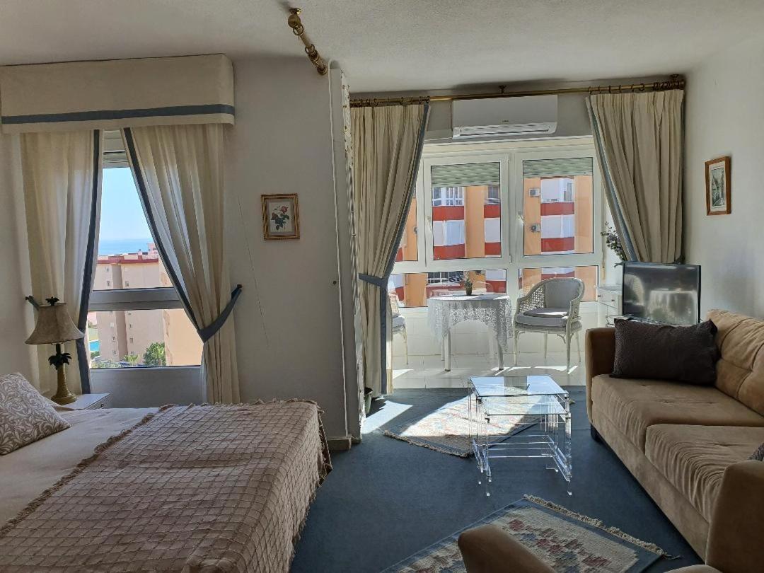 Luxury Studio Apartment 2 Night Minimum Stay Until June 31St!! Torrox Eksteriør billede